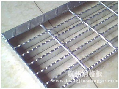 鄭州鋸齒鋼格柵